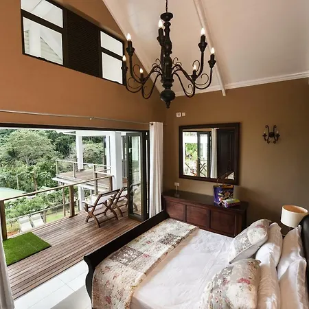Coconut Climb Villa Misere Exterior photo