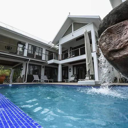 Coconut Climb Villa Misere Exterior photo