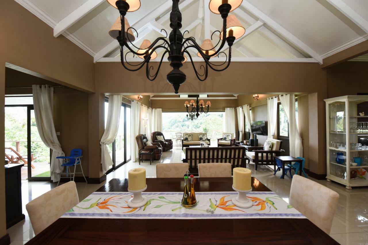 Villa Coconut Climb Misere